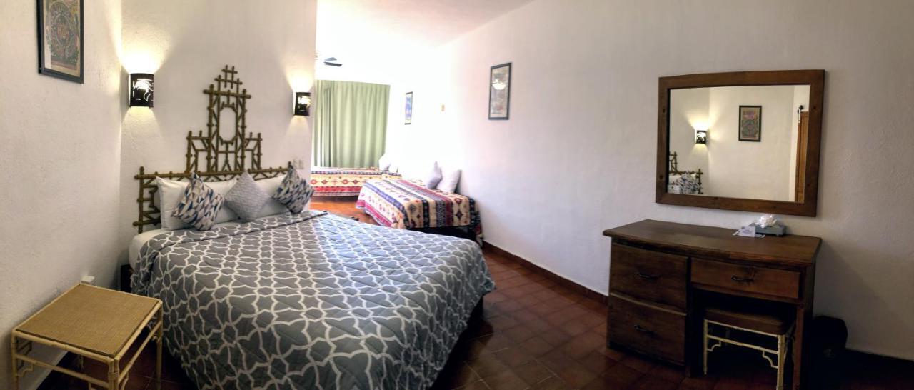Hotel Mar De Cortez Кабо Сан Лукас Екстериор снимка